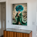 Quadro Decorativo Mulher - Flor Azul e Vestido Verde